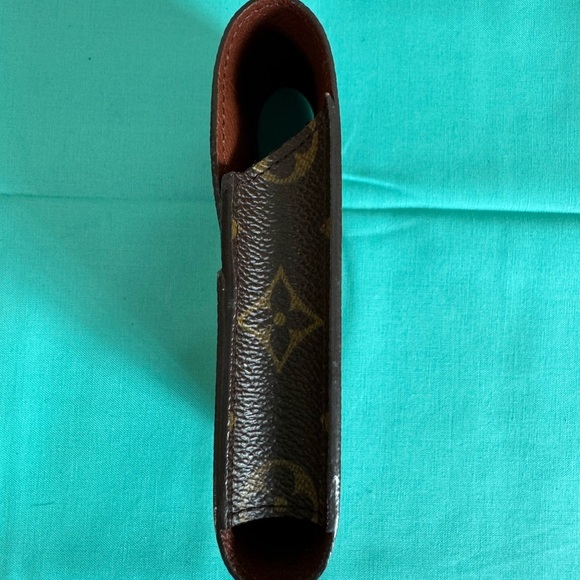 Louis Vuitton Cigarette/Accessory Pouch - Picture 2 of 7